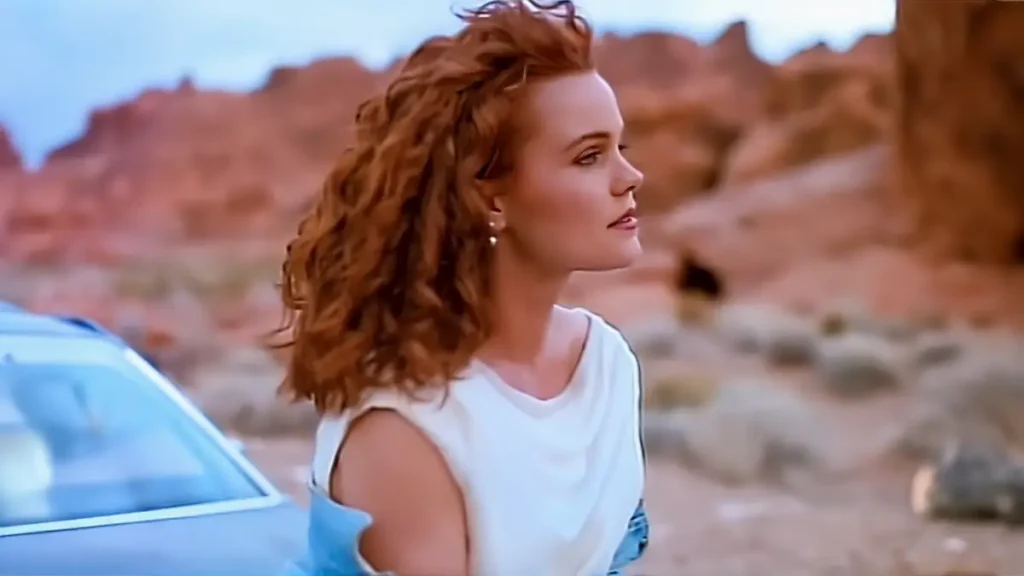 Letra de Leave a Light On de Belinda Carlisle